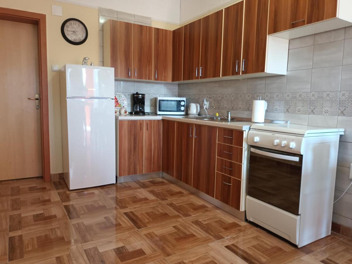 Apartman Zlata Vir Exterior photo