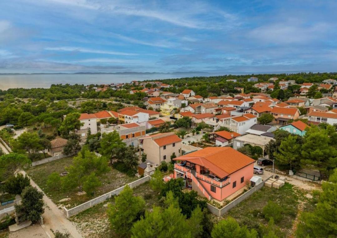 Apartman Zlata Vir Exterior photo